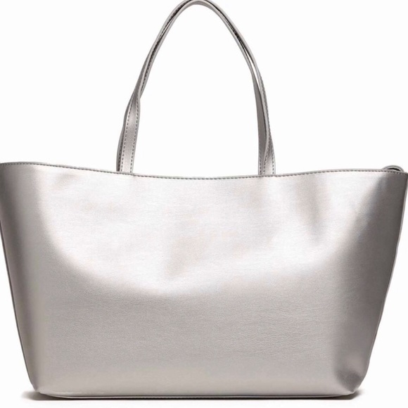 SOLD‼️METALLIC STATEMENT LOVE MOSCHINO LOVE 🖤BAG - Picture 6 of 6